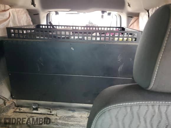 2019 Chevrolet Tahoe Commercial z VIN 1GNLCDEC8KR198072, wystawiony jako Copart lot #56941625 z przebiegiem Nie podano mil oraz Szkoda całkowita • Salvage title. Historia ofert i sprzedaży dostępna na DreamBid. Obrazek 10.