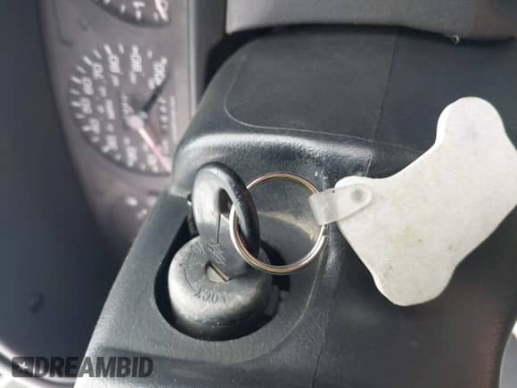 1995 Nissan Frontier SE z VIN 1N6HD16Y2SC357656, wystawiony jako IAAI lot #43402716 z przebiegiem 108 692 mil mil oraz . Historia ofert i sprzedaży dostępna na DreamBid. Obrazek 11.