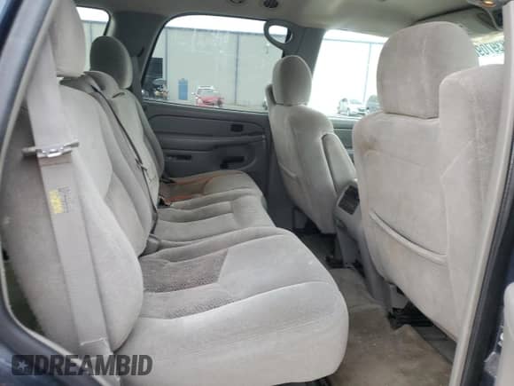 2004 Chevrolet Tahoe LT with VIN 1GNEC13Z04R122976, listed as a Copart auction lot 83970965 with 214,430 mi miles and Salvage title. Bid and sale history available at DreamBid. Image 11.