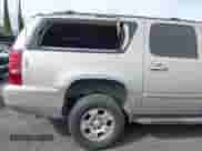 2007 Chevrolet Suburban LT with VIN 3GNFC16057G265038, listed as a IAAI auction lot 43219448 with 221,038 mi miles and . Bid and sale history available at DreamBid. Image 20.