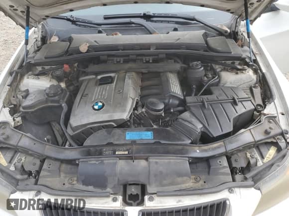 2006 BMW 3 Series 325i с VIN WBAVB13576KR63873, выставлен на аукционе Copart как лот 81383645 с пробегом Не указан миль и Чистый • Clean title. История ставок и продаж доступна на DreamBid. Изображение 11.