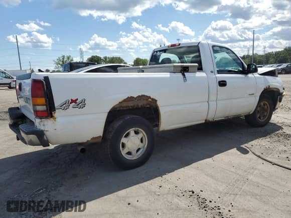 2001 Chevrolet Silverado 1500 with VIN 1GCEK14V01Z265820, listed as a Copart auction lot 70213985 with 171,926 mi miles and Clean title. Bid and sale history available at DreamBid. Image 3.