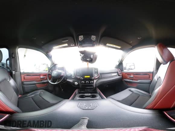 2022 Ram 1500 Rebel z VIN 1C6SRFLTXNN362961, wystawiony jako IAAI lot #42605488 z przebiegiem 121 529 mil mil oraz . Historia ofert i sprzedaży dostępna na DreamBid. Obrazek 21.