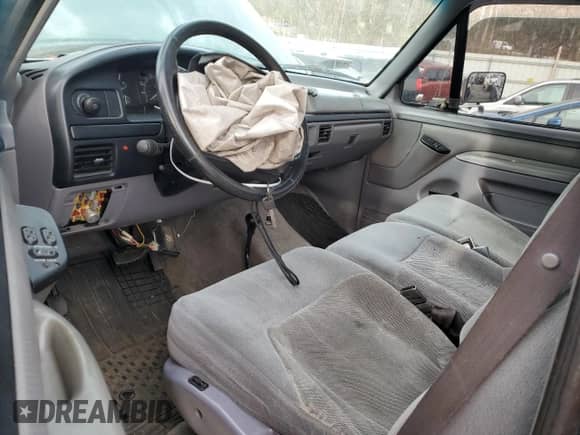 1996 Ford F-150 с VIN 1FTEF14N6TNA12743, выставлен на аукционе Copart как лот 84621234 с пробегом 169 102 миль миль и Списание • Salvage title. История ставок и продаж доступна на DreamBid. Изображение 8.