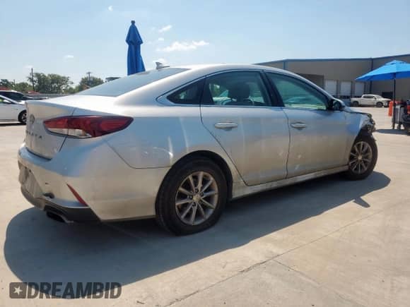 2018 Hyundai Sonata SE with VIN 5NPE24AF8JH641704, listed as a Copart auction lot 72086345 with 106,019 mi miles and Salvage title. Bid and sale history available at DreamBid. Image 3.