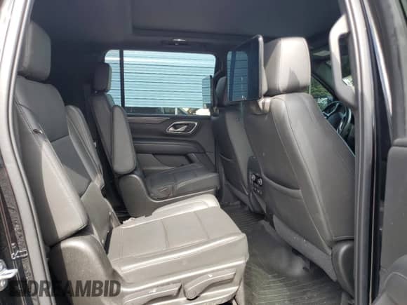 2021 Chevrolet Suburban Z71 with VIN 1GNSKDKD5MR190008, listed as a Copart auction lot 83961935 with 116,494 mi miles and Salvage title. Bid and sale history available at DreamBid. Image 11.