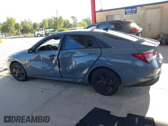 2022 Hyundai Elantra SEL с VIN KMHLM4AG2NU238836, выставлен на аукционе IAAI как лот 43228987 с пробегом 53 533 миль миль и . История ставок и продаж доступна на DreamBid. Изображение 14.