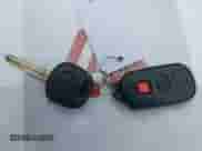 2005 Toyota Camry LE z VIN 4T1BF30K35U604602, wystawiony jako IAAI lot #43415458 z przebiegiem 217 265 mil mil oraz . Historia ofert i sprzedaży dostępna na DreamBid. Obrazek 11.