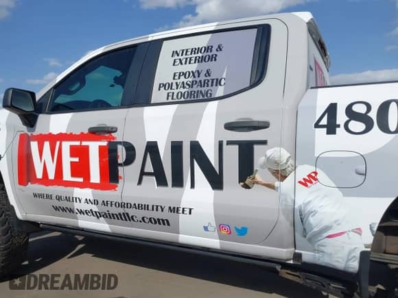 2019 Chevrolet Silverado 1500 Work Truck with VIN 1GCPWAEF5KZ385084, listed as a IAAI auction lot 41907702 with 131,899 mi miles and . Bid and sale history available at DreamBid. Image 14.