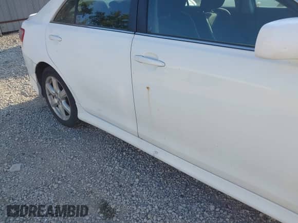 2008 Toyota Camry LE with VIN 4T1BE46K88U777701, listed as a IAAI auction lot 43165021 with 263,932 mi miles and . Bid and sale history available at DreamBid. Image 14.