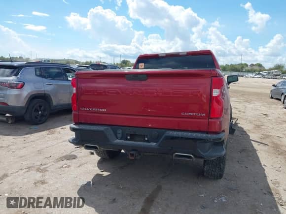 2020 Chevrolet Silverado 1500 Custom Trail Boss with VIN 1GCPYCEF1LZ161401, listed as a IAAI auction lot 43270025 with 147,586 mi miles and . Bid and sale history available at DreamBid. Image 15.