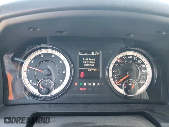 2023 Ram 1500 Warlock z VIN 1C6RR6GT8PS574903, wystawiony jako Copart lot #74009434 z przebiegiem 24 732 mil mil oraz Szkoda całkowita • Salvage title. Historia ofert i sprzedaży dostępna na DreamBid. Obrazek 9.