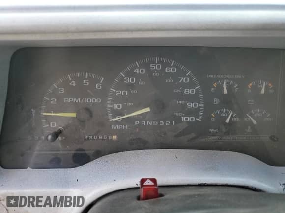 1997 GMC Sierra 1500 z VIN 2GTEC19R0V1553263, wystawiony jako Copart lot #52783805 z przebiegiem 230 959 mil mil oraz Szkoda całkowita • Salvage title. Historia ofert i sprzedaży dostępna na DreamBid. Obrazek 9.