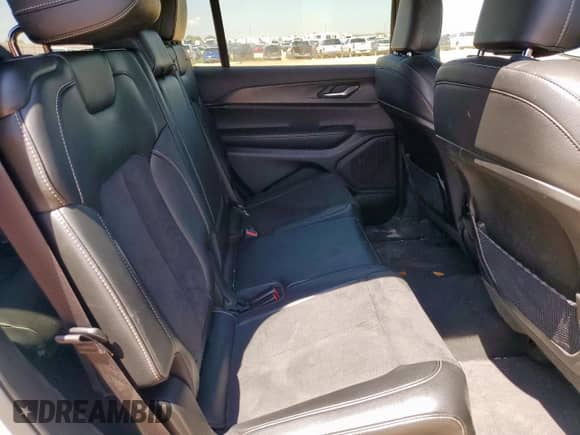 2025 Jeep Grand Cherokee Altitude X с VIN 1C4RJKAGXS8641477, выставлен на аукционе Copart как лот 71854945 с пробегом 10 122 миль миль и Списание • Salvage title. История ставок и продаж доступна на DreamBid. Изображение 11.