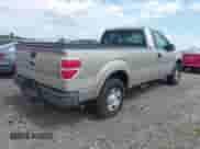 2009 Ford F-150 XL z VIN 1FTRF12829KC17355, wystawiony jako IAAI lot #42649279 z przebiegiem 161 379 mil mil oraz . Historia ofert i sprzedaży dostępna na DreamBid. Obrazek 4.