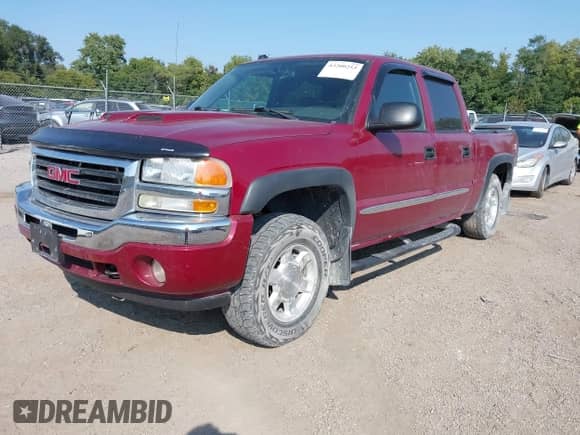 2005 GMC Sierra 1500 SLE with VIN 2GTEK13T951115462, listed as a IAAI auction lot 43200253 with 161,195 mi miles and . Bid and sale history available at DreamBid. Image 17.
