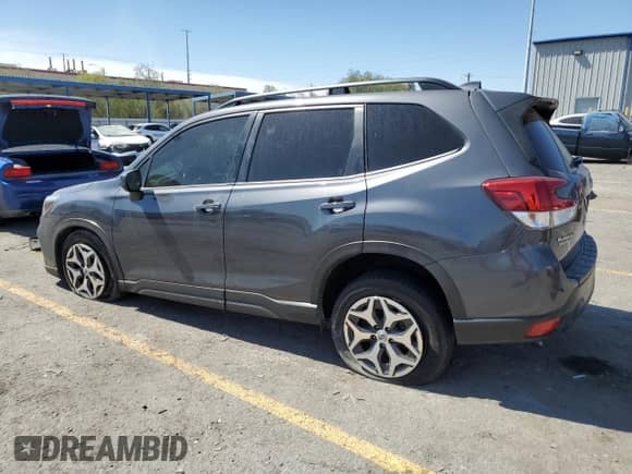 2020 Subaru Forester Premium with VIN JF2SKAJC3LH559597, listed as a Copart auction lot 81149965 with 100,087 mi miles and Salvage title. Bid and sale history available at DreamBid. Image 2.
