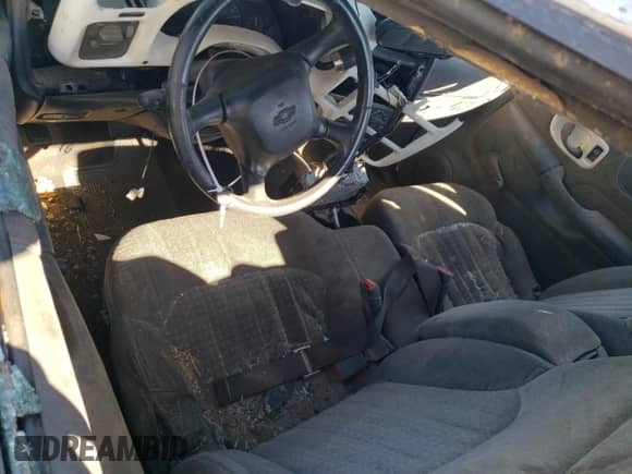 2002 Chevrolet S-10 LS с VIN 1GCCS14W228107244, выставлен на аукционе Copart как лот 76809934 с пробегом Не указан миль и Списание • Salvage title. История ставок и продаж доступна на DreamBid. Изображение 8.