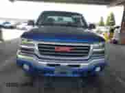 2003 GMC Sierra 1500 SLE with VIN 2GTEC19V531141494, listed as a Copart auction lot 68752595 with 239,250 mi miles and Salvage title. Bid and sale history available at DreamBid. Image 5.