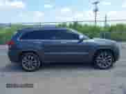 2017 Jeep Grand Cherokee Overland with VIN 1C4RJFCG0HC778681, listed as a IAAI auction lot 42573123 with 83,616 mi miles and . Bid and sale history available at DreamBid. Image 13.