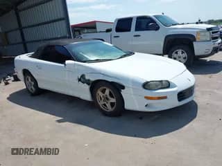 2000 Chevrolet Camaro with VIN 2G1FP32K4Y2155272, listed as a IAAI auction lot 42537242 with 157,595 mi miles and . Bid and sale history available at DreamBid. Image 1.