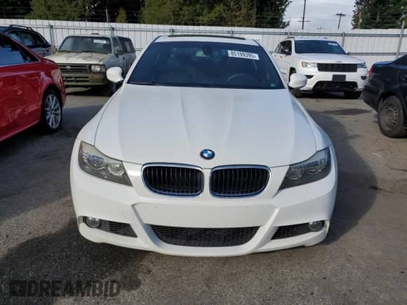 2009 BMW 3 Series 328i с VIN WBAPH53589A448891, выставлен на аукционе Copart как лот 85199395 с пробегом 110 525 миль миль и Списание • Salvage title. История ставок и продаж доступна на DreamBid. Изображение 5.