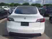 2023 Tesla Model Y Long Range с VIN 7SAYGDEE2PA071402, выставлен на аукционе IAAI как лот 42729170 с пробегом 31 865 миль миль и . История ставок и продаж доступна на DreamBid. Изображение 17.