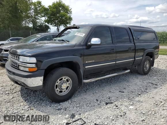 2002 Chevrolet Silverado 1500HD LT с VIN 1GCGK13U02F232577, выставлен на аукционе Copart как лот 66970604 с пробегом Не указан миль и Списание • Salvage title. История ставок и продаж доступна на DreamBid. Изображение 1.