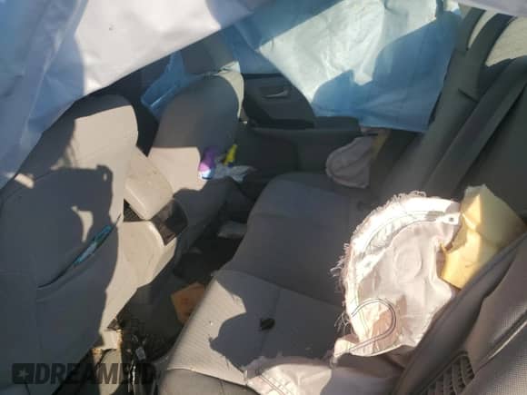 2015 Toyota Camry LE z VIN 4T1BD1FK2FU174578, wystawiony jako Copart lot #80746525 z przebiegiem Nie podano mil oraz Czysty tytuł • Clean title. Historia ofert i sprzedaży dostępna na DreamBid. Obrazek 10.