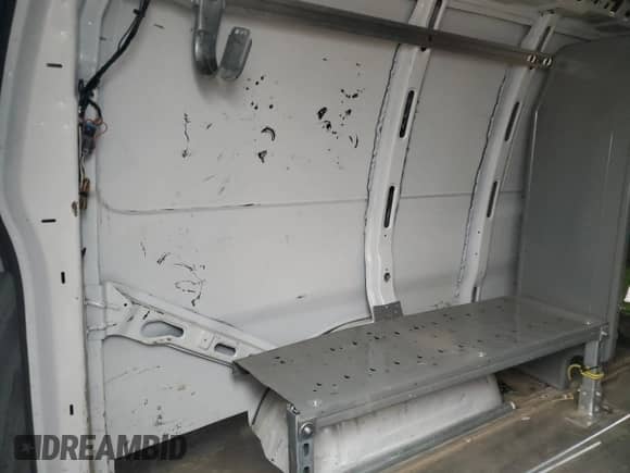 2019 Chevrolet Express Cargo with VIN 1GCWGAFP9K1367606, listed as a Copart auction lot 87336624 with 98,989 mi miles and Clean title. Bid and sale history available at DreamBid. Image 10.