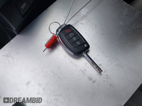 2013 Hyundai Santa Fe Sport с VIN 5XYZU3LB8DG026517, выставлен на аукционе IAAI как лот 43320338 с пробегом 235 802 миль миль и . История ставок и продаж доступна на DreamBid. Изображение 11.