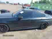 2018 BMW 5 Series M550i xDrive с VIN WBAJB9C55JB286747, выставлен на аукционе IAAI как лот 42583106 с пробегом 141 102 миль миль и . История ставок и продаж доступна на DreamBid. Изображение 14.