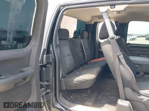 2013 GMC Sierra 1500 SLE z VIN 1GTR1VE02DZ394323, wystawiony jako IAAI lot #42233708 z przebiegiem 182 331 mil mil oraz . Historia ofert i sprzedaży dostępna na DreamBid. Obrazek 8.