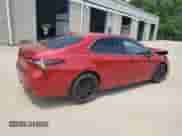 2021 Toyota Camry SE z VIN 4T1S11AK7MU450170, wystawiony jako Copart lot #60863555 z przebiegiem 17 898 mil mil oraz Szkoda całkowita • Salvage title. Historia ofert i sprzedaży dostępna na DreamBid. Obrazek 3.