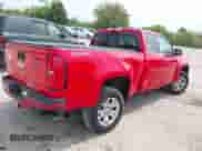 2018 Chevrolet Colorado 4WD LT z VIN 1GCHTCEN0J1137385, wystawiony jako IAAI lot #42415175 z przebiegiem 85 461 mil mil oraz . Historia ofert i sprzedaży dostępna na DreamBid. Obrazek 4.