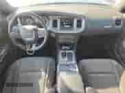 2022 Dodge Charger SXT z VIN 2C3CDXBG7NH231411, wystawiony jako Copart lot #86715875 z przebiegiem 31 043 mil mil oraz Szkoda całkowita • Salvage title. Historia ofert i sprzedaży dostępna na DreamBid. Obrazek 8.