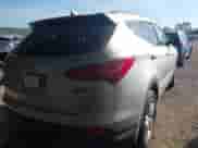 2016 Hyundai Santa Fe with VIN 5XYZWDLA7GG334502, listed as a IAAI auction lot 43321604 with 111,168 mi miles and . Bid and sale history available at DreamBid. Image 4.