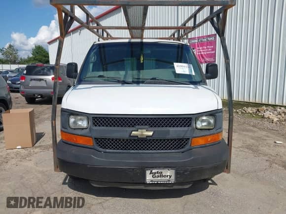 2014 Chevrolet Express Cargo с VIN 1GCSGAFX9E1143111, выставлен на аукционе IAAI как лот 42991112 с пробегом 168 014 миль миль и . История ставок и продаж доступна на DreamBid. Изображение 12.