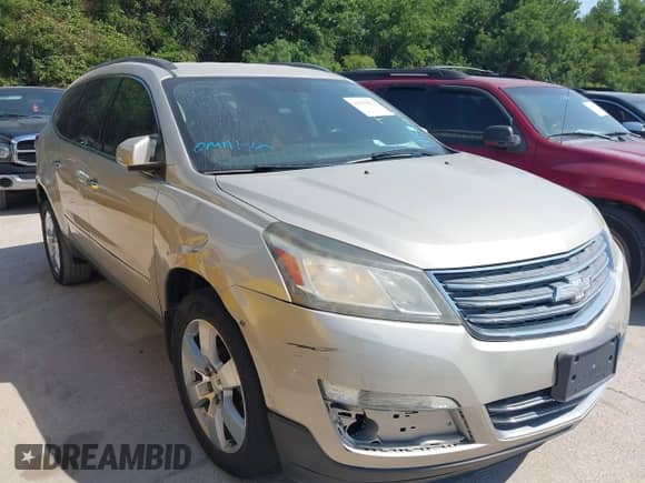 2013 Chevrolet Traverse LTZ z VIN 1GNKRLKD6DJ107772, wystawiony jako IAAI lot #42935823 z przebiegiem 201 445 mil mil oraz . Historia ofert i sprzedaży dostępna na DreamBid. Obrazek 6.