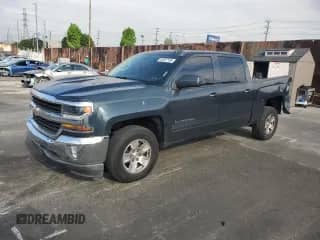 2017 Chevrolet Silverado 1500 LT с VIN 3GCPCREH6HG364570, выставлен на аукционе Copart как лот 52647185 с пробегом 132 473 миль миль и Списание • Salvage title. История ставок и продаж доступна на DreamBid. Изображение 1.