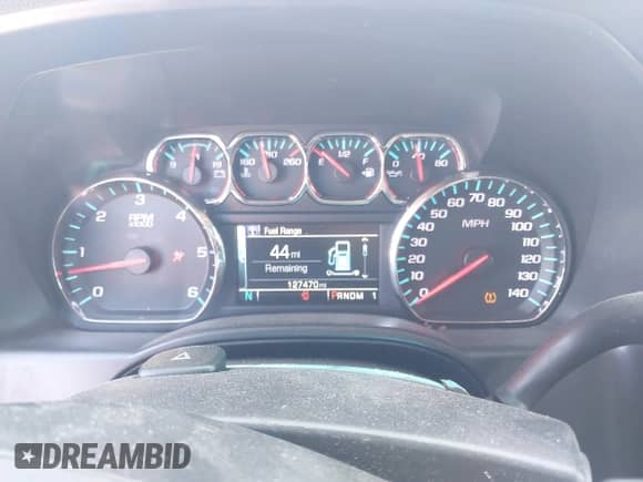 2016 Chevrolet Silverado 2500HD LT z VIN 1GC1KVEG9GF296399, wystawiony jako IAAI lot #42742189 z przebiegiem 127 470 mil mil oraz . Historia ofert i sprzedaży dostępna na DreamBid. Obrazek 7.