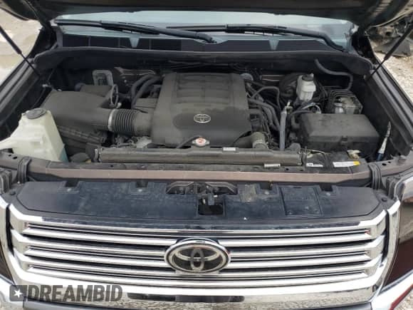 2020 Toyota Tundra Platinum с VIN 5TFGY5F19LX263409, выставлен на аукционе Copart как лот 71579134 с пробегом 83 744 миль миль и На запчасти • Non repairable. История ставок и продаж доступна на DreamBid. Изображение 11.