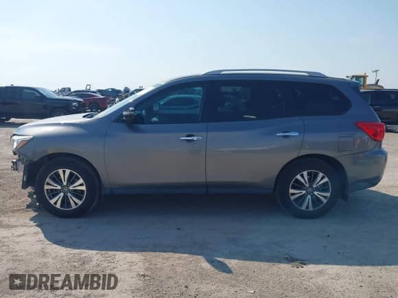 2017 Nissan Pathfinder SV with VIN 5N1DR2MN7HC909402, listed as a IAAI auction lot 43069515 with 80,201 mi miles and . Bid and sale history available at DreamBid. Image 15.