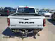 2022 Ram 1500 Rebel z VIN 1C6SRFLT4NN357352, wystawiony jako IAAI lot #41881613 z przebiegiem 31 285 mil mil oraz . Historia ofert i sprzedaży dostępna na DreamBid. Obrazek 15.