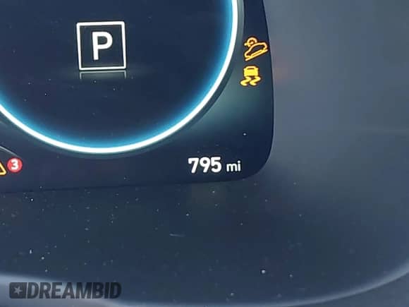 2025 Hyundai Palisade Calligraphy z VIN KM8R7DGE5SU894497, wystawiony jako IAAI lot #41772277 z przebiegiem 795 mil mil oraz . Historia ofert i sprzedaży dostępna na DreamBid. Obrazek 16.