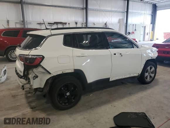 2021 Jeep Compass Latitude with VIN 3C4NJDBBXMT543695, listed as a Copart auction lot 65671595 with 45,242 mi miles and Salvage title. Bid and sale history available at DreamBid. Image 3.