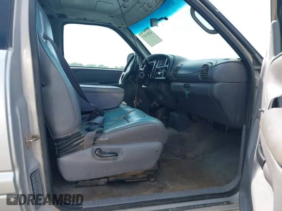 1998 Dodge 1500 with VIN 3B7HF12Y8WM269797, listed as a IAAI auction lot 42852557 with 229,896 mi miles and . Bid and sale history available at DreamBid. Image 5.