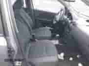 2008 Chevrolet Aveo LS z VIN KL1TD66658B110470, wystawiony jako IAAI lot #41802890 z przebiegiem 116 376 mil mil oraz . Historia ofert i sprzedaży dostępna na DreamBid. Obrazek 5.