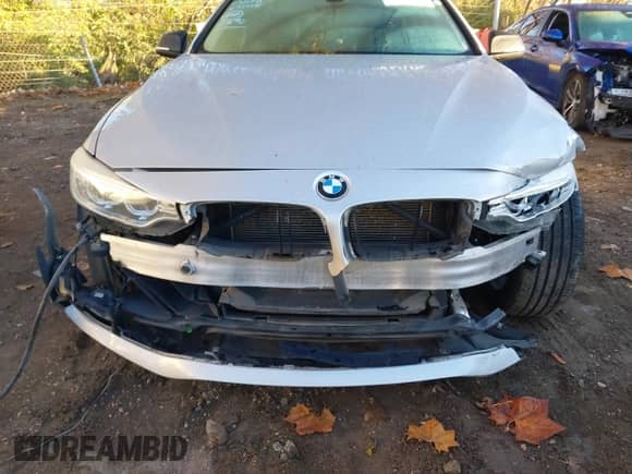 2015 BMW 4 Series 435i xDrive с VIN WBA3R5C5XFK371491, выставлен на аукционе IAAI как лот 40755251 с пробегом 122 181 миль миль и . История ставок и продаж доступна на DreamBid. Изображение 6.