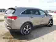 2016 Kia Sorento EX z VIN 5XYPH4A15GG012980, wystawiony jako Copart lot #80079455 z przebiegiem Nie podano mil oraz Szkoda całkowita • Salvage title. Historia ofert i sprzedaży dostępna na DreamBid. Obrazek 3.